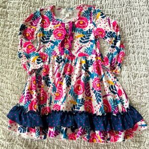 Girls size 4 long sleeve boutique dress Marie Nicole